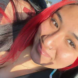 Meet your Posher, Paola